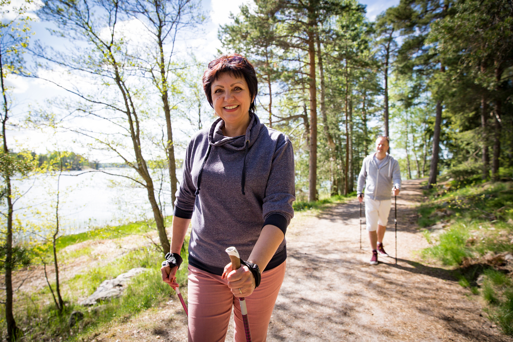 IL NORDIC WALKING: LO SPORT DELL’ESTATE