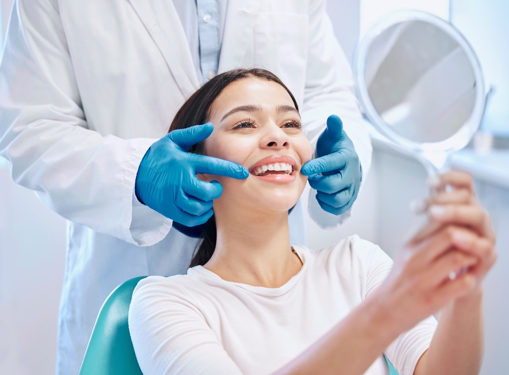 4 consigli pratici per un sorriso sano e luminoso