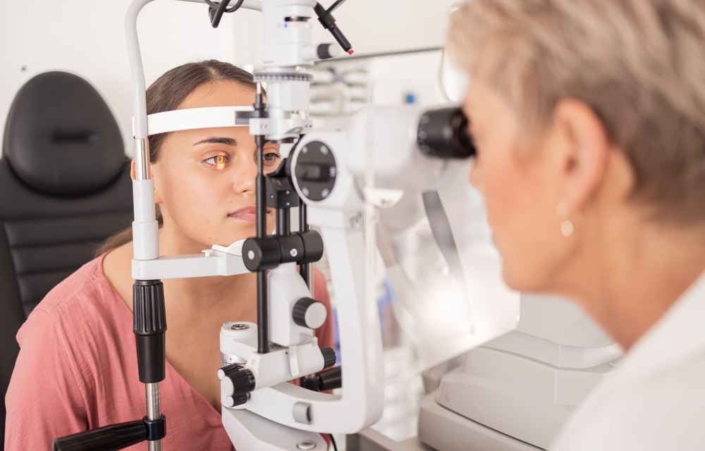 Diagnosi dell’uveite tramite esame oculistico specialistico